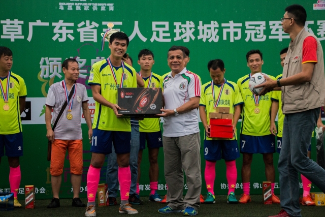 欧冠-姆巴佩破门维尼修斯双响 皇马5-1萨尔斯堡